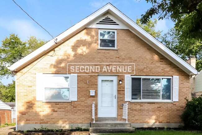 Building Photo - 8243 Carrol Ave Rental