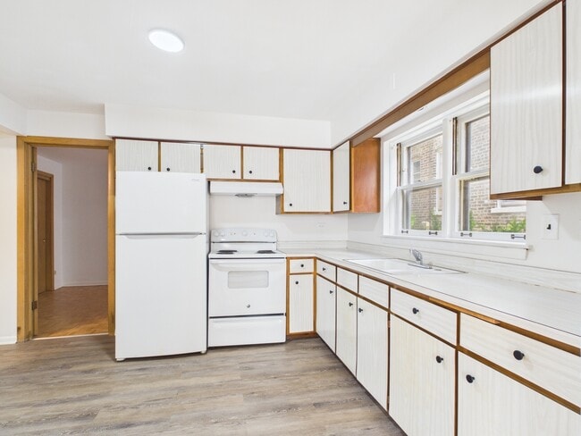Photo - 11219 S King Dr Unit 1F