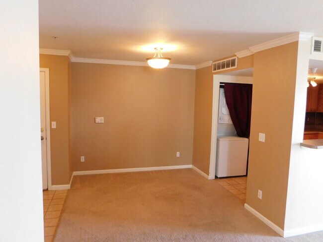 Photo - 3 Bed | 2 Bath | 1,264 sq ft | Littleton, CO  **Available Mid August**