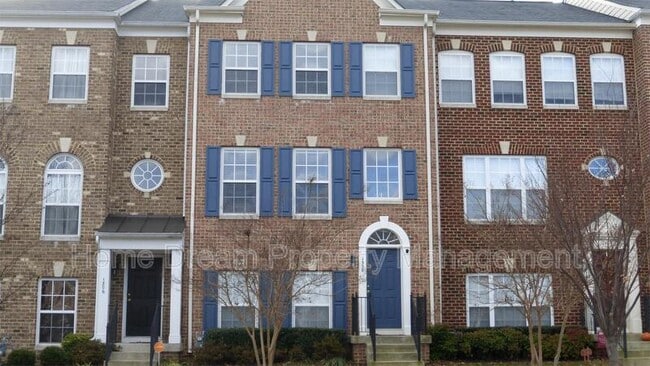 Photo - 1308 Saunders Dr