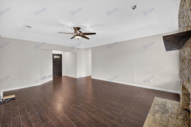 Photo - 2607 Parkview Dr