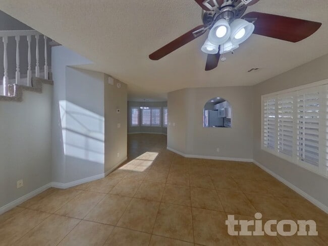 Photo - 1446 Lodgepole Dr