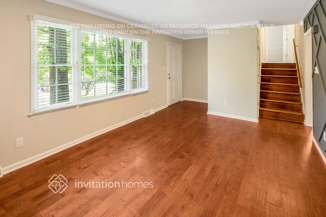 Photo - 929 Eaglewood Ave