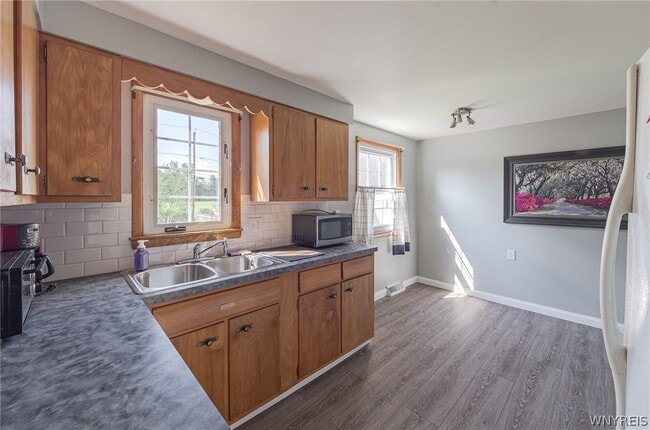 Photo - 279 Irvington Dr