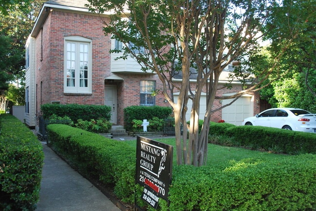 Building Photo - 3407 Shenandoah St