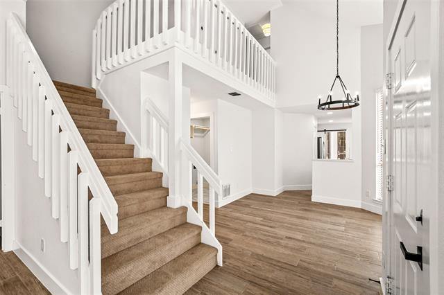 Photo - 381 Arbor Ln