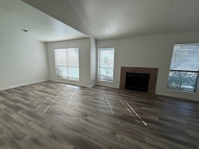 Building Photo - 7200 W T C Jester Blvd Unit True