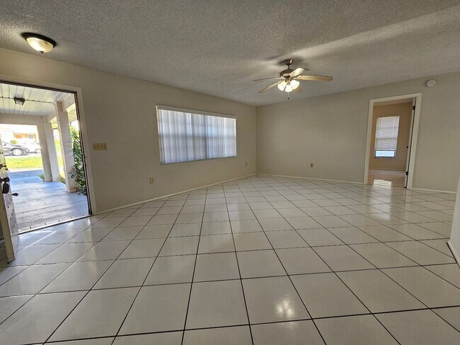 Photo - 3/2/1 Home for rent in Spring Hill 34609