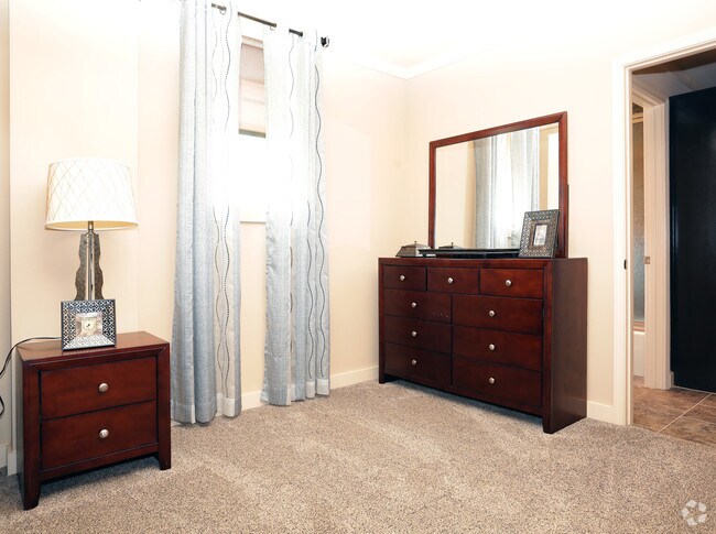 1BR,1BA-1480sft-Corp