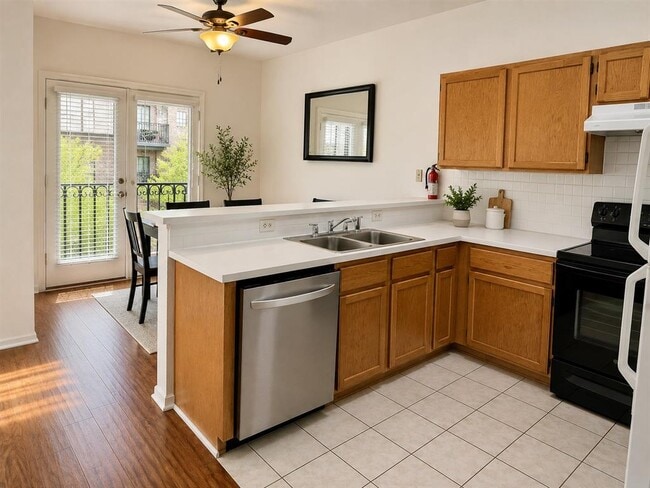 Photo - 2801 Rio Grande St Unit 203