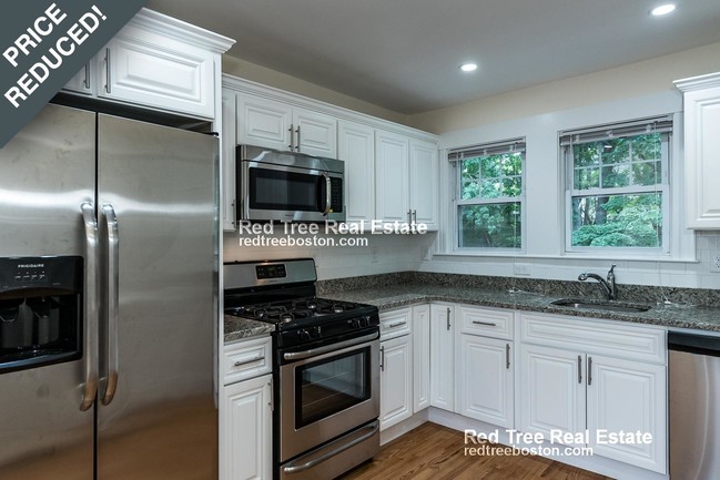 Photo - 51 Leamington Rd