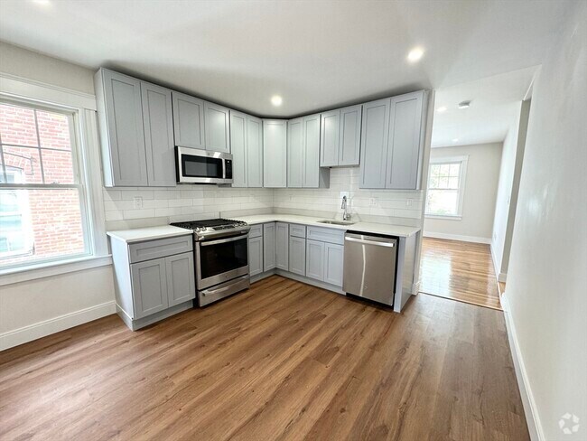 Building Photo - 72 Belden St Unit 2 Rental
