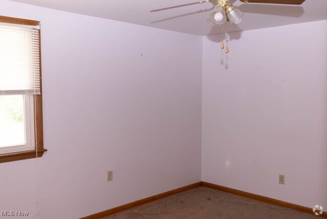 Building Photo - 1330 James Cir Unit 1 Rental