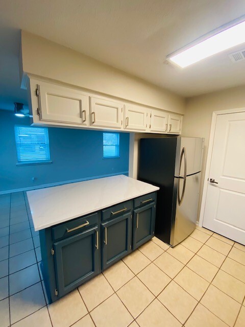 Photo - 700 Old Covington Hwy Unidad Apt. A