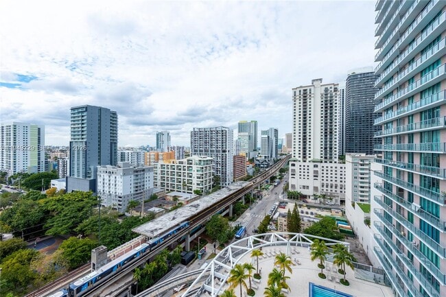 Photo - 79 SW 12th St Unit 1911-S