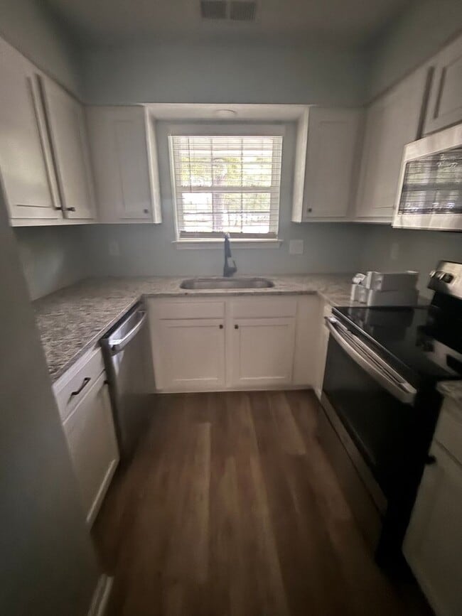 Photo - Modern 2-Bedroom, 2-Bath Duplex – Complete...