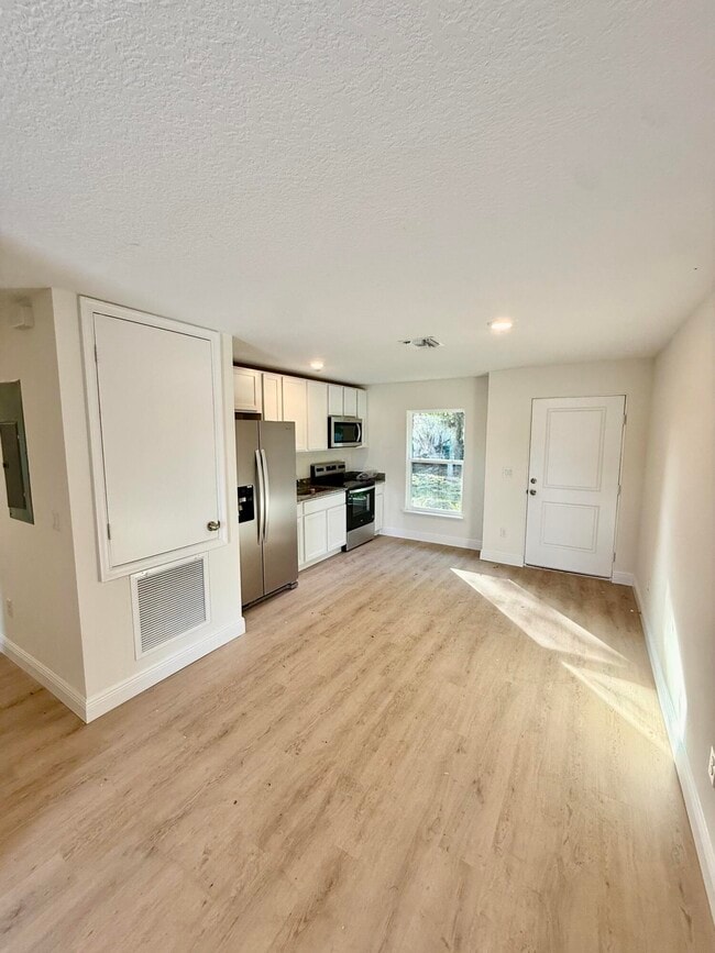 Photo - 505 N 27th St