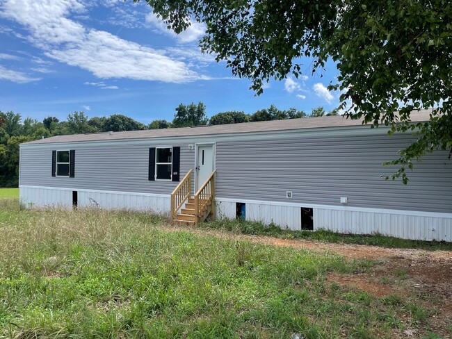 BRAND NEW 3 BED, 2 BATH MOBILE HOME IN DENTON - BRAND NEW 3 BED, 2 BATH MOBILE HOME IN DENTON
