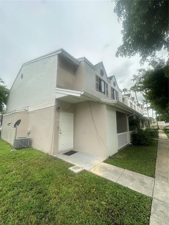 Building Photo - 17455 NW 67th Ct Rental