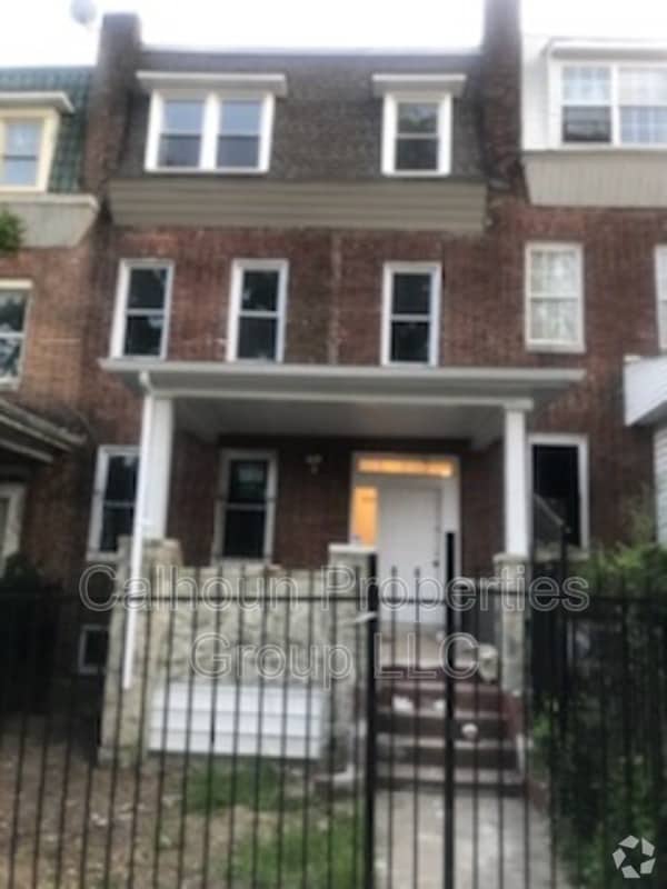 Building Photo - 3506 Woodbrook Ave Rental