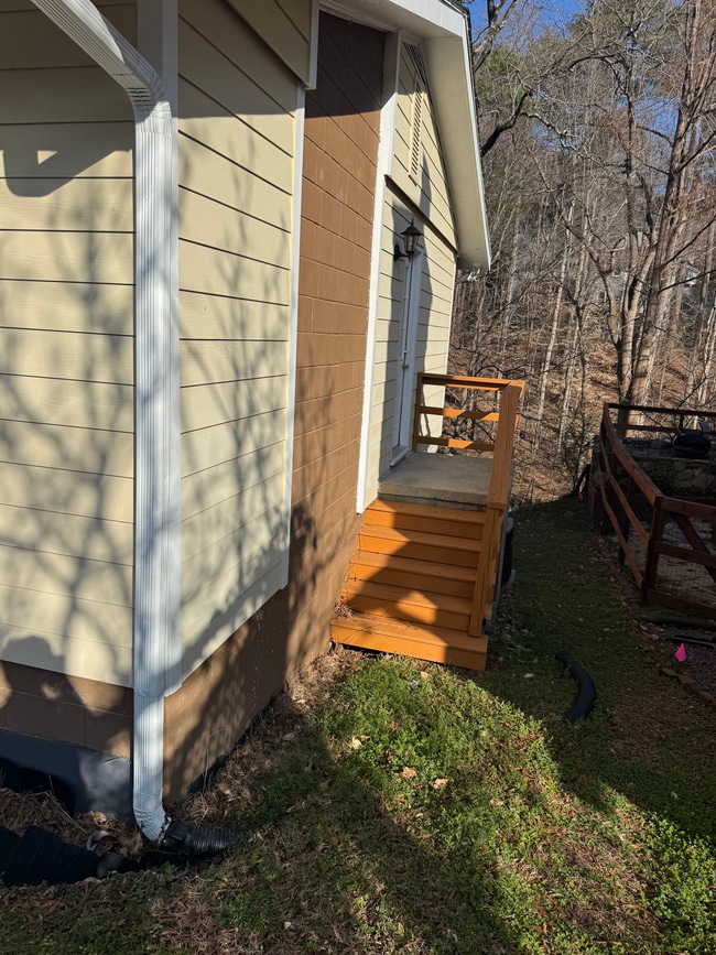 Photo - 514 Hillsborough St