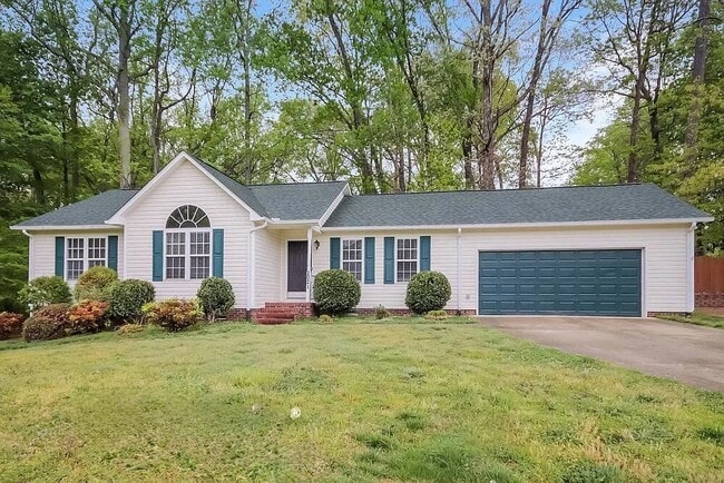 Photo - 2021 Brantley Creek Dr