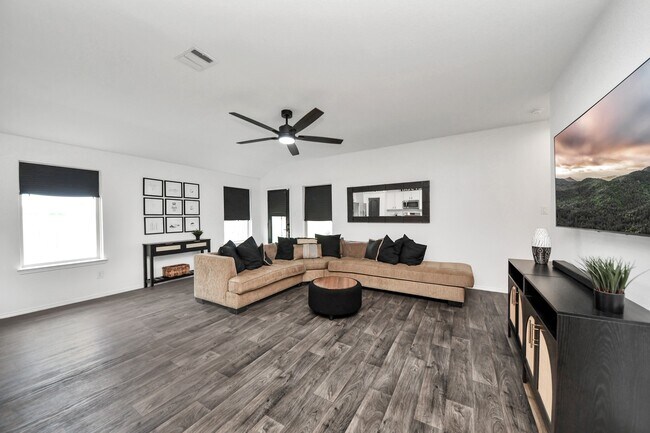 Photo - 22939 San Giorgio Ct