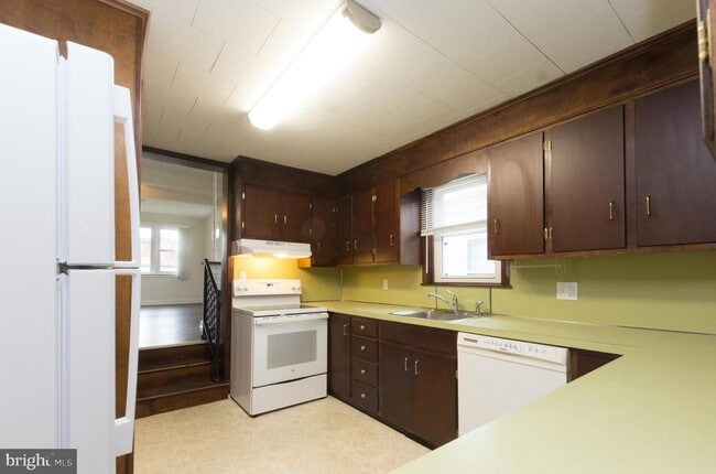 Photo - 431 Main St Unit 2ND FLOOR