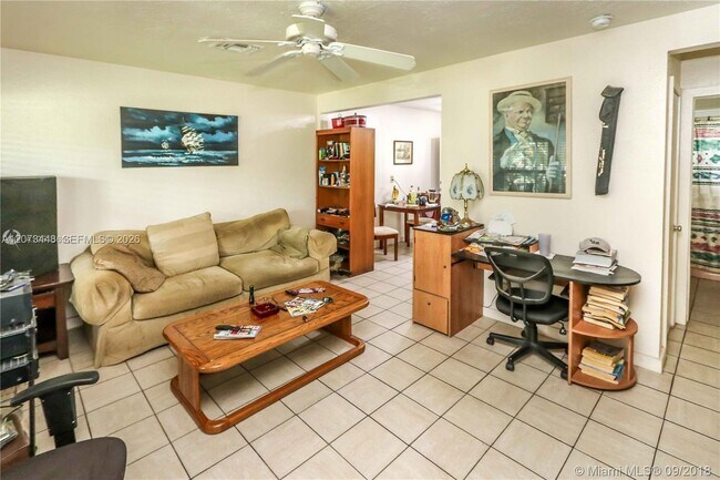 Photo - 2274 SW 44th St Unit 2276