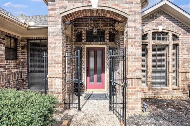 Photo - 6622 Prairie Dunes Dr