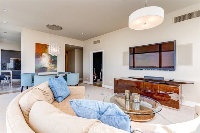 Photo - 900 W Olympic Blvd