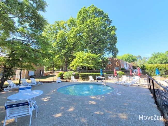 3003 Overton Dr Unit D