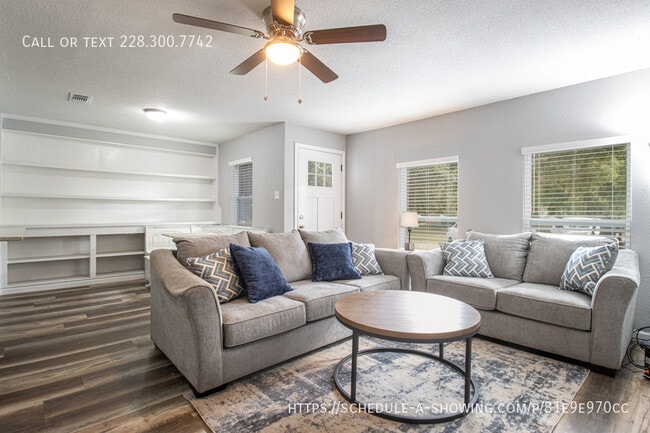 Photo - 226 Milray Ln