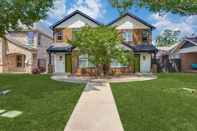 Building Photo - 3127 Lubbock Ave Rental