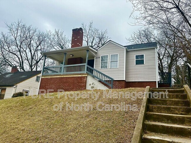 Photo - 2428 Gilmer Ave NE