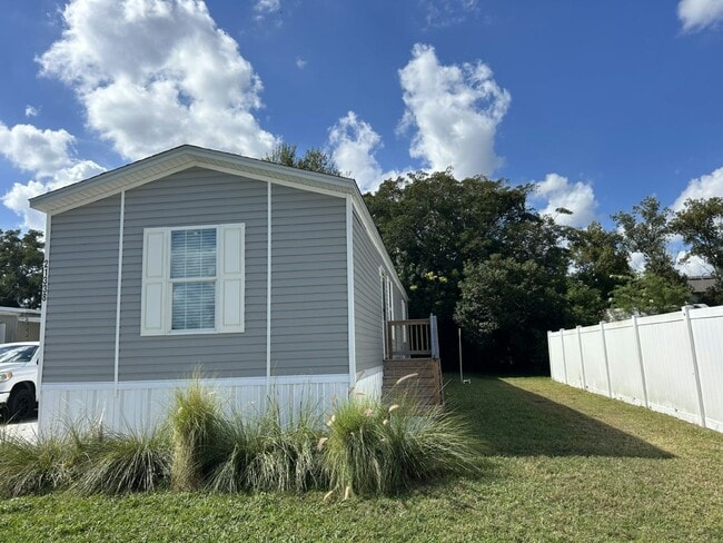 Photo - 21338 Lake Bambi Cir