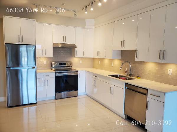 Photo - Stylish 3rd Floor Condo with Great View Unit 306
