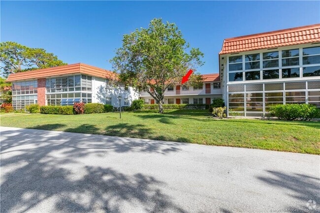 Building Photo - 2600 SE Ocean Blvd Unit CC11 Rental