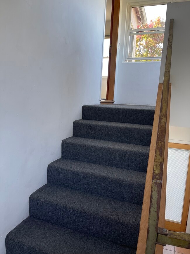 Entry to 2nd landing - 1827 18th St Unit C