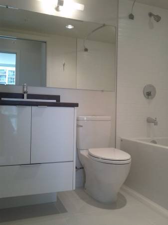 Photo - 161 W Georgia St