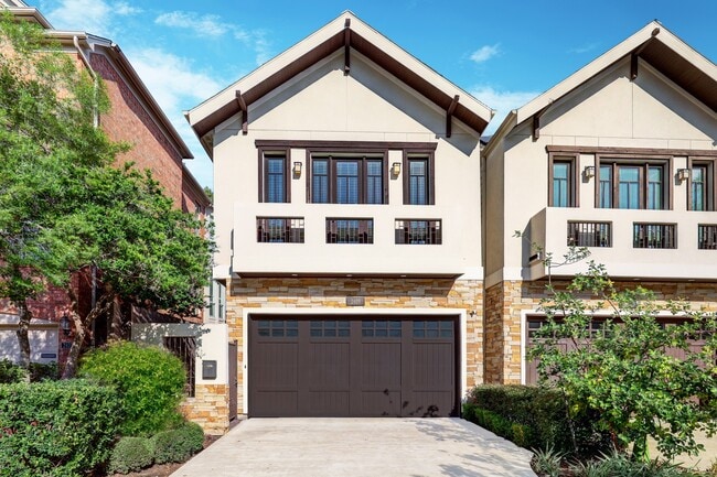 Photo - 2409 Morse St