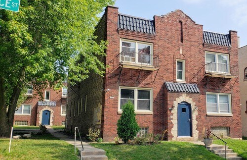 3032 W Pierce St Unit 11