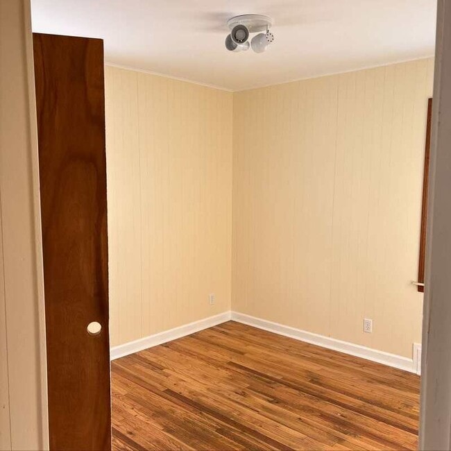 Photo - 4481 Westpoint St