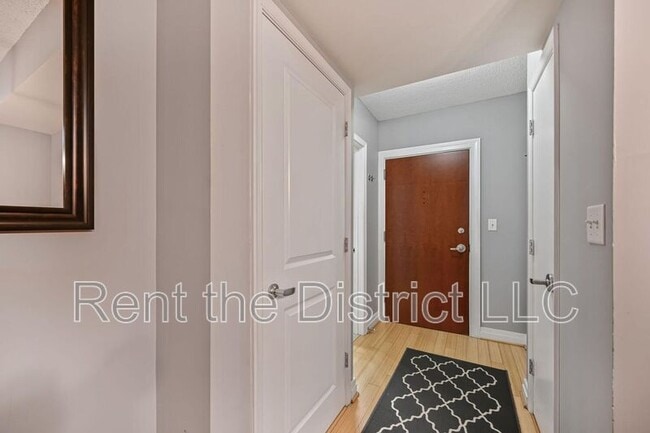 Photo - 915 E St NW Unit #908