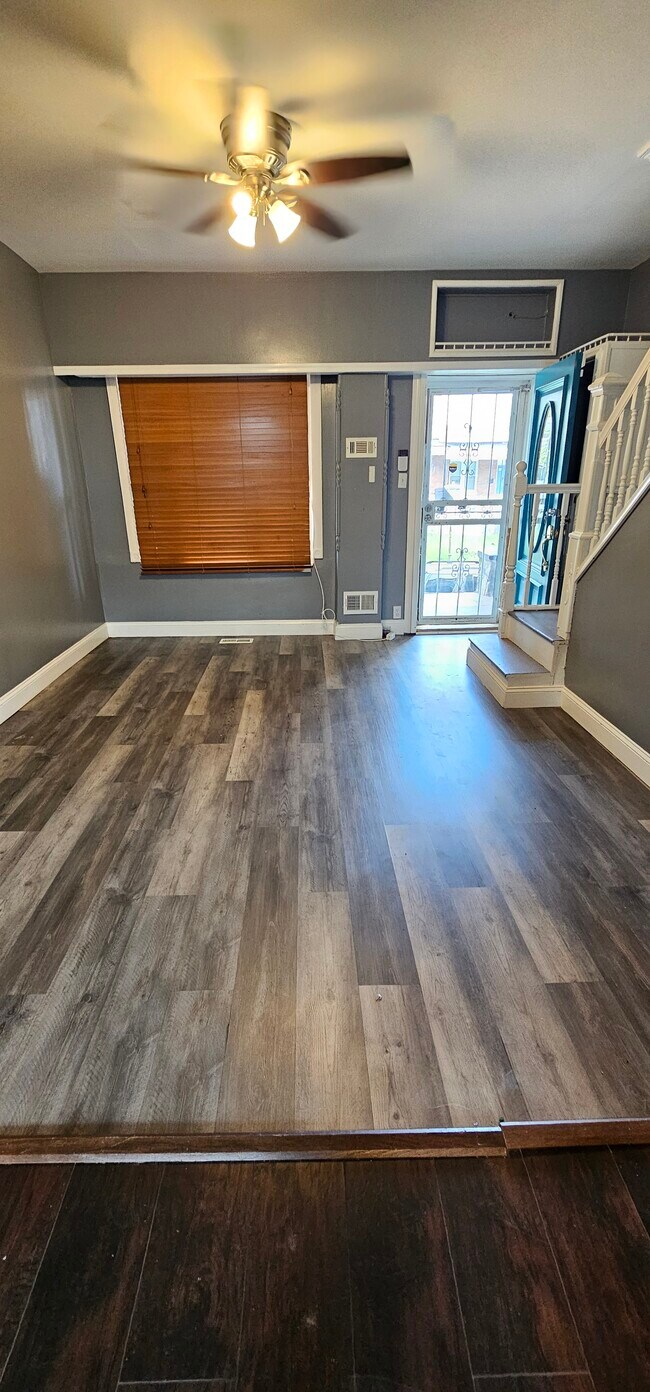Photo - 2536 Aisquith St