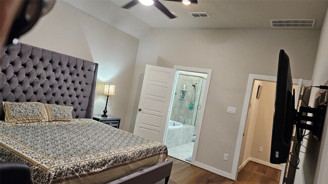Photo - 18218 Bluebird Br Ln
