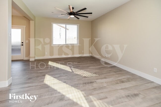 Photo - 7380 Benlomond Ave