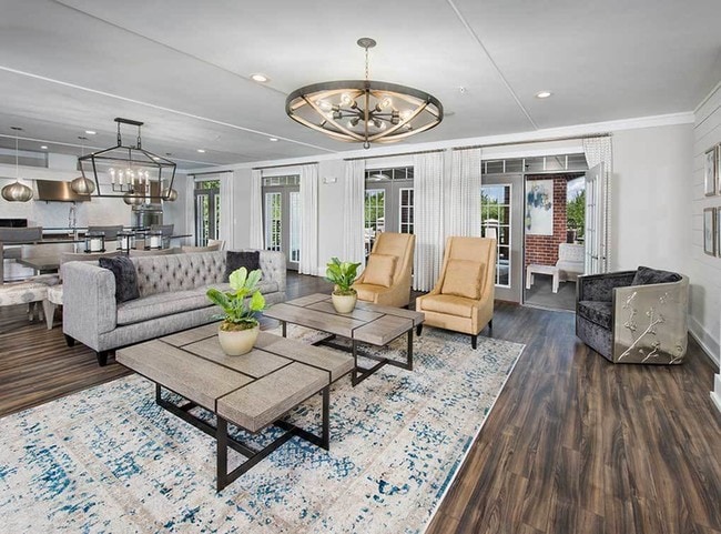 Photo - AMLI North Point