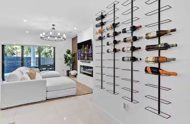 Photo - 9958 SW 216th St