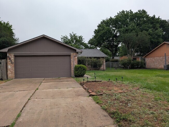 Photo - 9830 Thistle Trail Dr